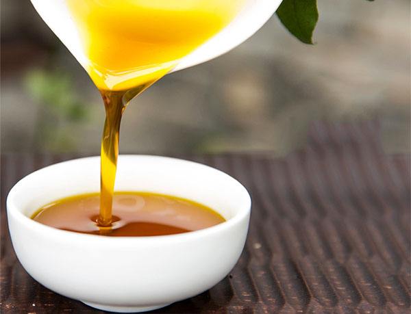圖為菜籽油