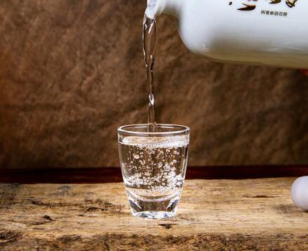 酒廠(chǎng)污水處理消泡劑